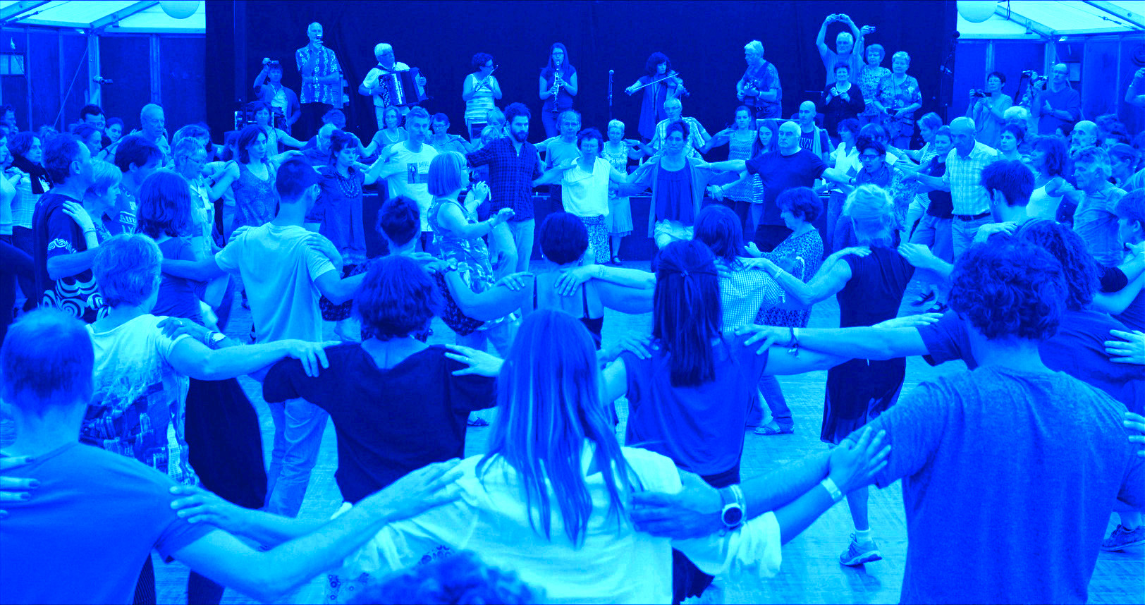 Cover RD9 bleu.jpg Cover RD9 bleu.jpg